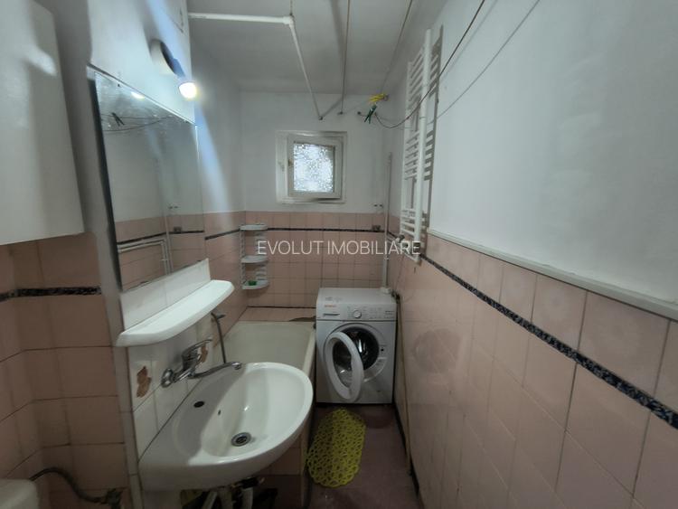 KM 4 5 - apartament 3 camere semidecomandat boxa - 10