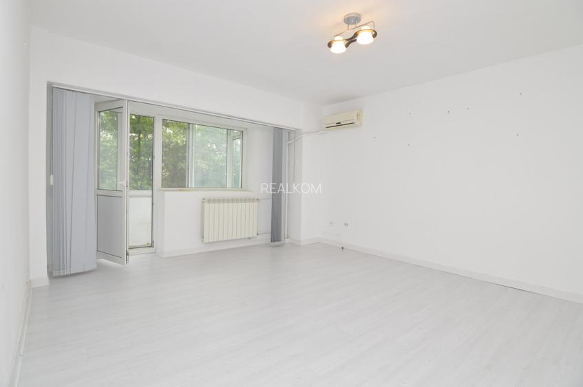 VANZARE APARTAMENT 2 CAMERE BULEVARDUL DECEBAL - PIATA ALBA IULIA - 8