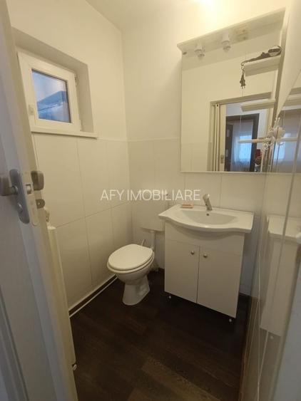 De închiriat 3 camere decomandat, 2 băi, metrou 1 Decembrie - 8