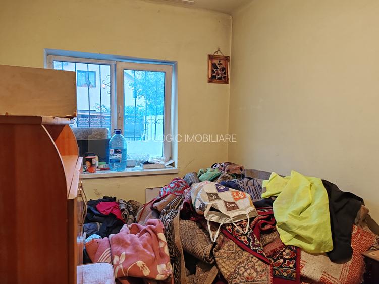 Casa 2 camere libera la vanzare zona Craiter - 2