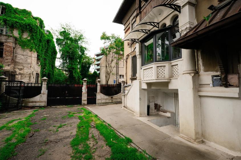 Demisol inalt 115 mp, 5 camere, 2 intrari  - Zona Parcul Carol / ideal investiti - 3