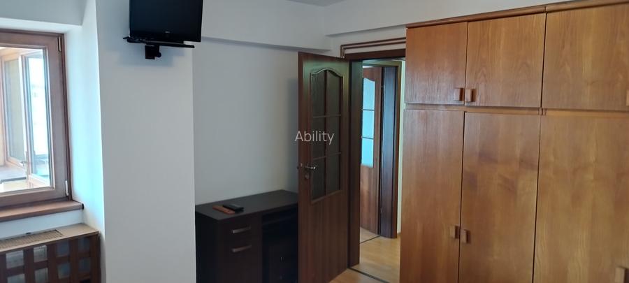 Vedere superbă la mare, 3 camere cu terasă unicat, gaze, mobilat, liber - 9