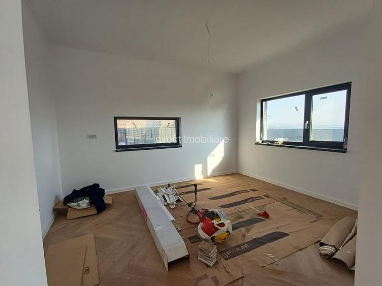 CASA 4 CAMERE, 3 BAI, 130 MP UTILI , GALATA , TVA INCLUS IN PRET !!!  - 12