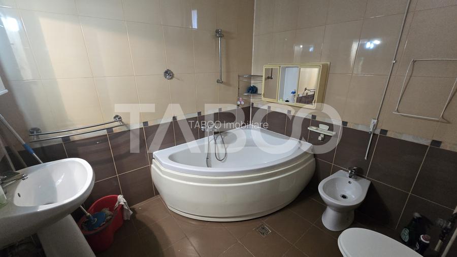 EXCLUSIVITATE - Vanzare apartament 4 camere 2 bai strada Noua Selimbar - 8