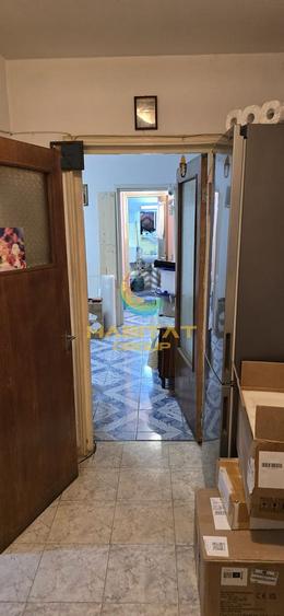 3 camere Brancoveanu Izvorul Crisului liber loc parcare