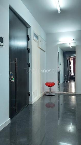 Proprietar, vând apartament str. Plopilor  82m2 + 25m2 - 5