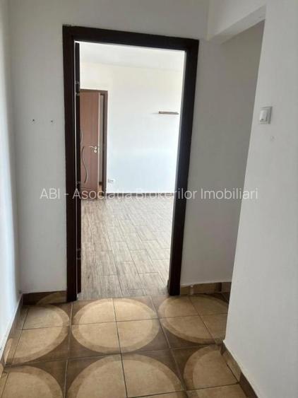 Calea Grivitei--Metrou Grivita,apartament 3 camere  nemobilat/semimob - 14