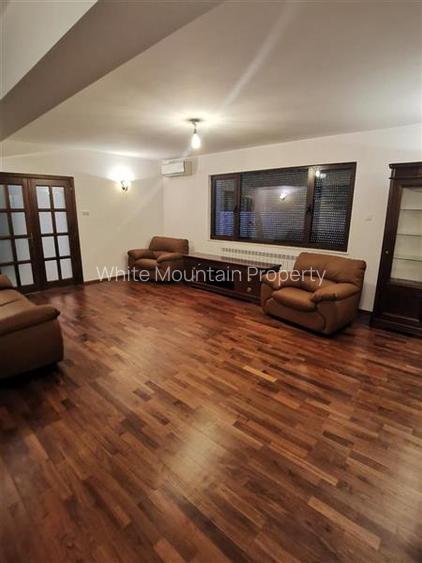 Ion Mihalache, vila 9 camere cu piscina interioara, de vanzare, comision 0% - 3