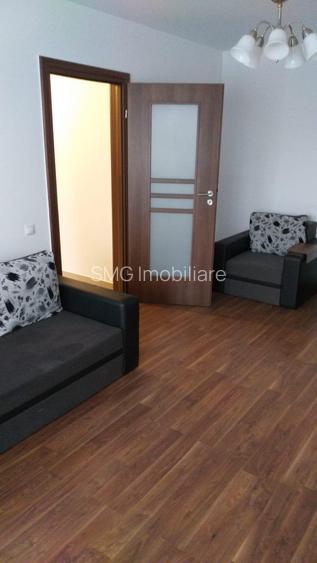 Apartament de închiriat cu balcon și lift, 2 camere - 3