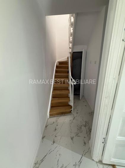 Unirii - Palatul Parlamentului - Manastirea Antim- - 10