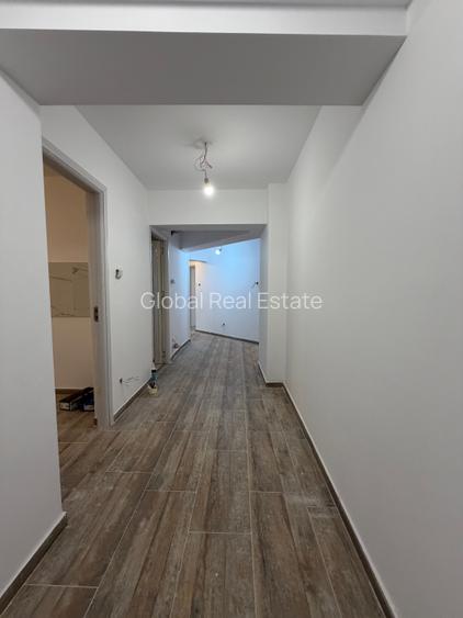 3 Camere Decomandat 97 mp Zona Boema- Bd Tomis Renovat - 16