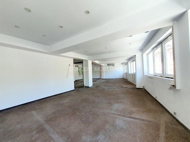 Clădire birouri, ideal clinica, constructie 1990 - 3