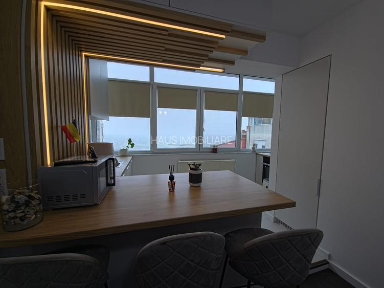 Centru Neversea apartament 3 camere decomandat vedere mare - 18