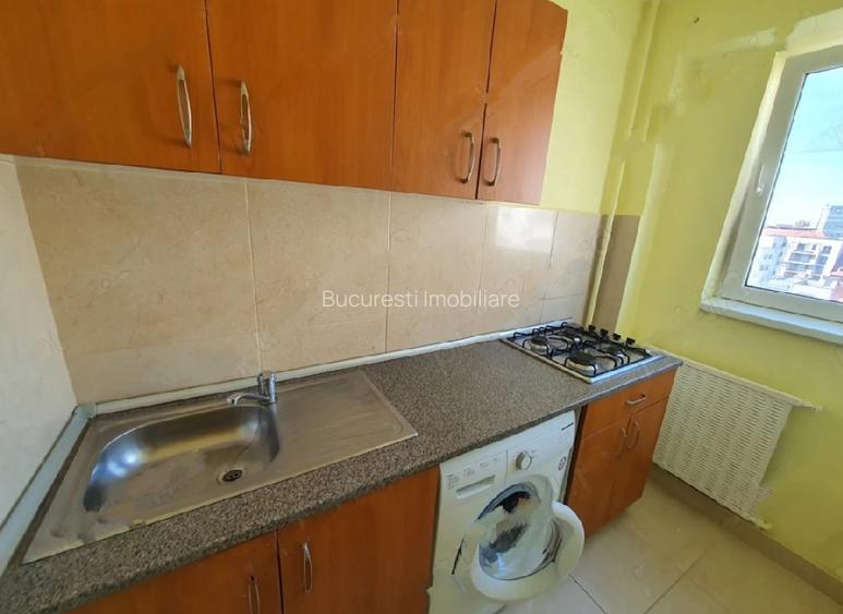 Garsoniera,Elev Stefanescu,Metrou,Mobilata Utilata Complet,Balcon,et.,7/10 - 4