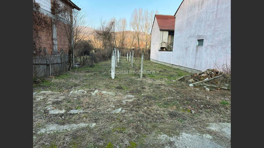 Comision 0%, teren 657 mp in Calnic - 10