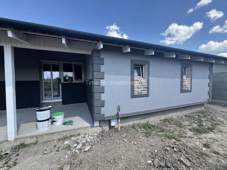 Casa Individuala Sanmihaiu Roman,Parter,4 Camere,2Bai,Toate Utilitatile - 4