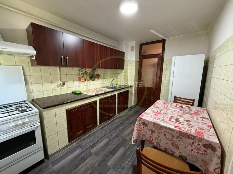Apartament 4 camere, 96 mp, Cartierul 1 Mai, Zona Pelendava - 9