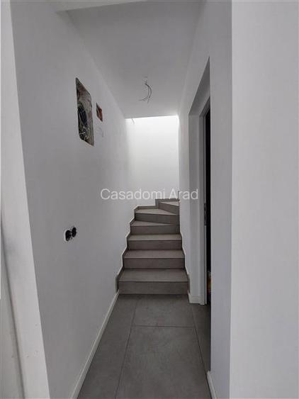 Casa noua cu piscina in Fantanele - 4