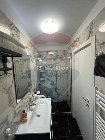 Apartament cu 3 camere de vânzare Casa del Mar Mamaia Nord - 13