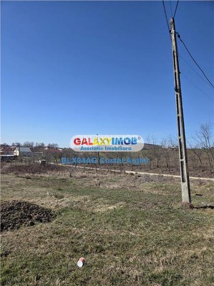 Vindem teren intravilan Calinesti 845 mp , deschidere 13,5 m - 2