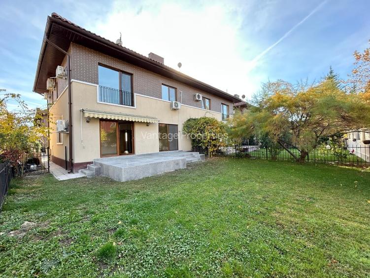 Villa, complex with swimming pool, tennis court, Iancu Nicolae - 19