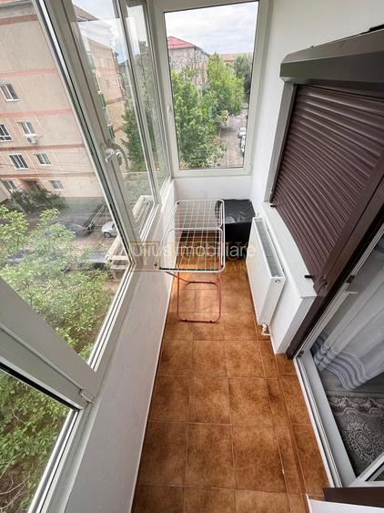 2 camere| Soarelui-langa Uranus Plaza| centrala proprie| zona linistita| - 9