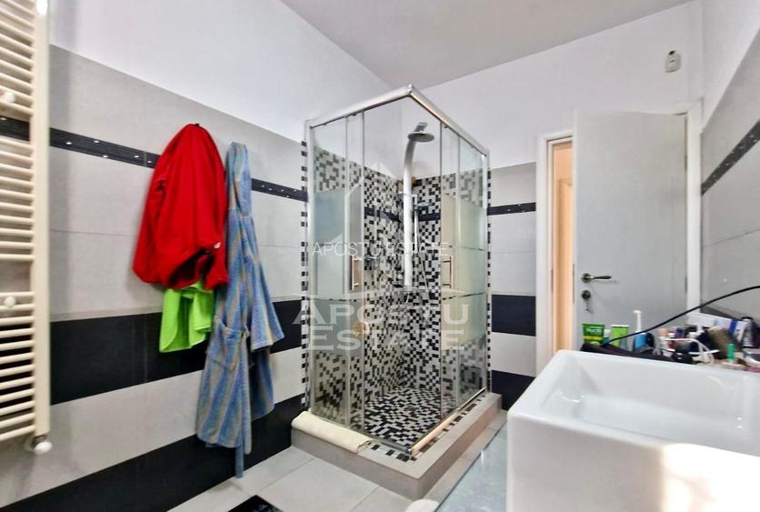 Vila cu terasa si piscina in Zadareni - 48