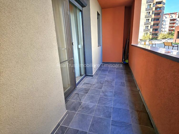 BLOC NOU! Ansamblul rezidențial Iris:2 + 1 cam. (birou), 62 mp. utili + 2 terase - 16