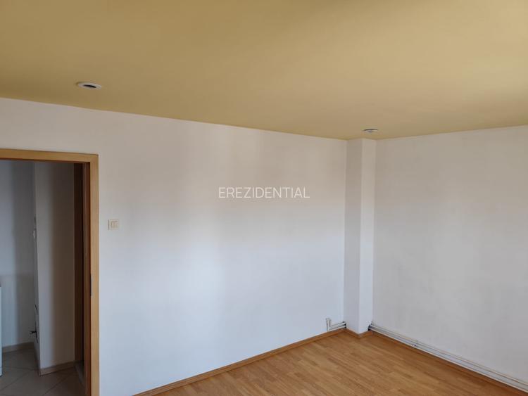 Apartament 3 camere - zona Mall Vitan - 9