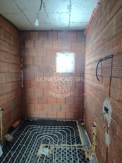 Casa 4 camere-teren 480 mp- Dealul Jelnei- 5 minute de centru - 4