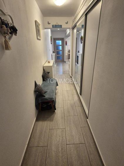 Apartament 2 camere mobilat si utilat, geam la baie, loc de parcare, 62mp, etaj - 5