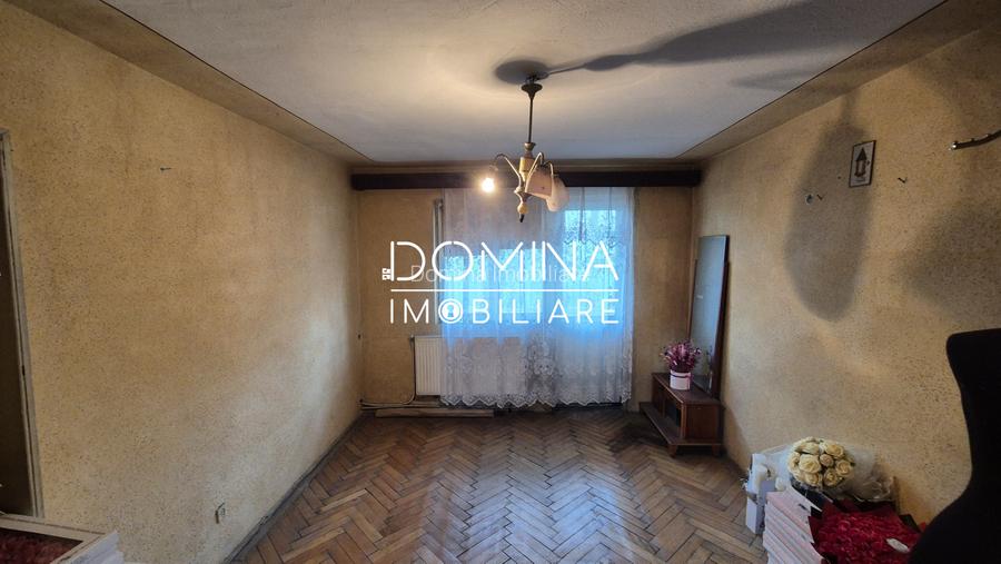 Vânzare apartament 2 camere, etaj 1, în Târgu Jiu - zona 8 Mai - 2