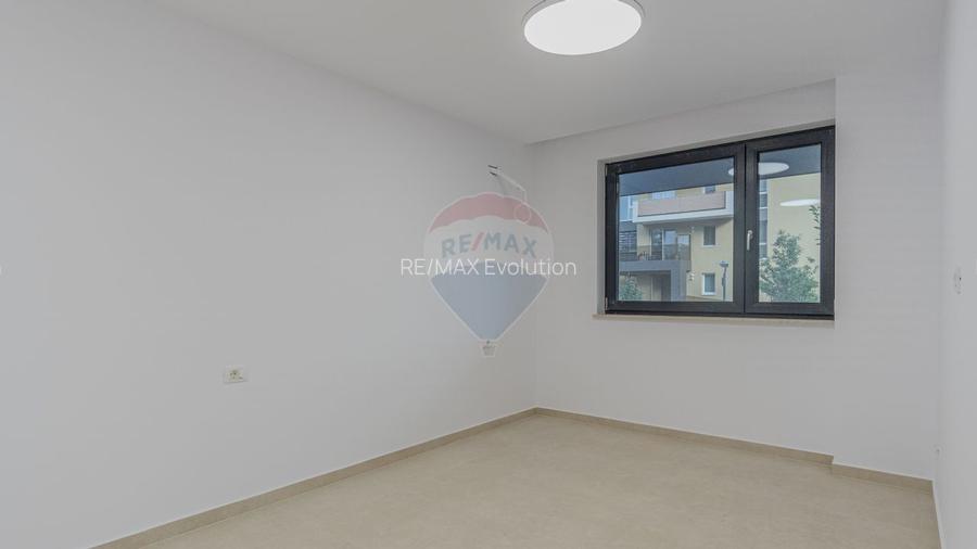 Clinica medicala-9 cabinete- URBAN PLAZA - bloc 15 parter! - 20