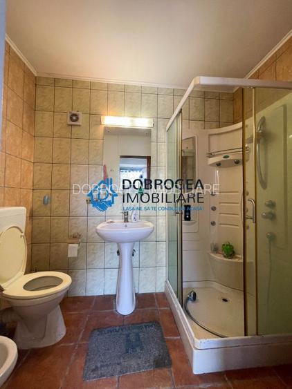 Sat Parches, 2 case  individuale, teren 4860 mp - 8