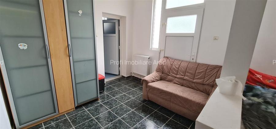 Cazare muncitori garsoniere/apartamente la curte in Vladimirescu - 9