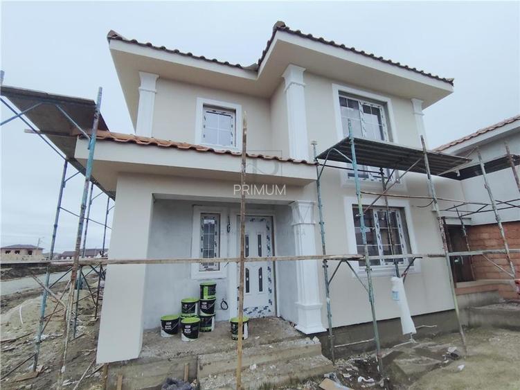 Duplex separat prin garaj - toate utilitatile - personalizare interioara. - 2