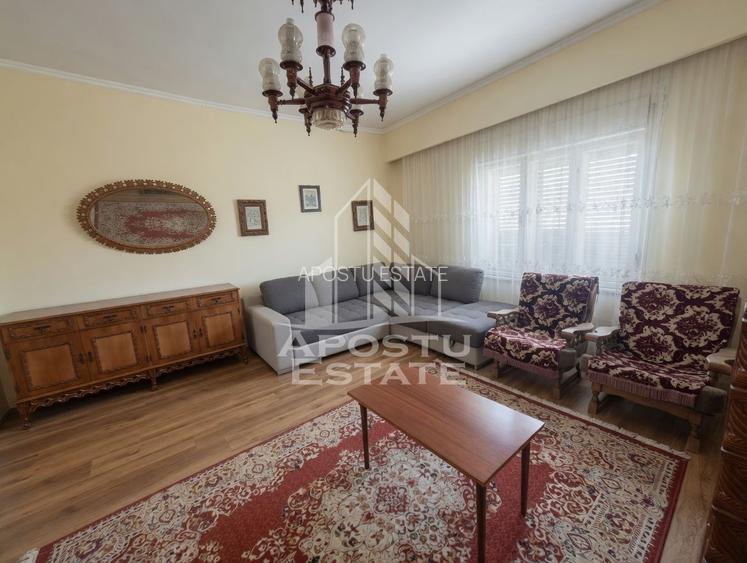 Casă renovată complet, cu garaj și anexe, în Satchinez, Timiș - 10