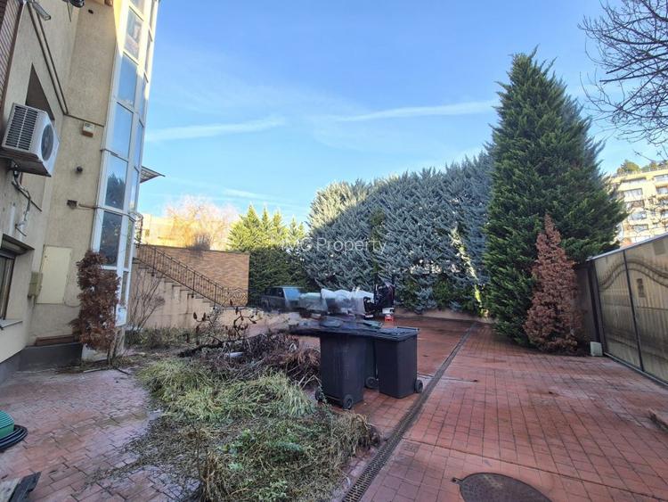 Vila spatioasa P+3E+M, curte 500mp, Herastrau-Ambasada China - 2