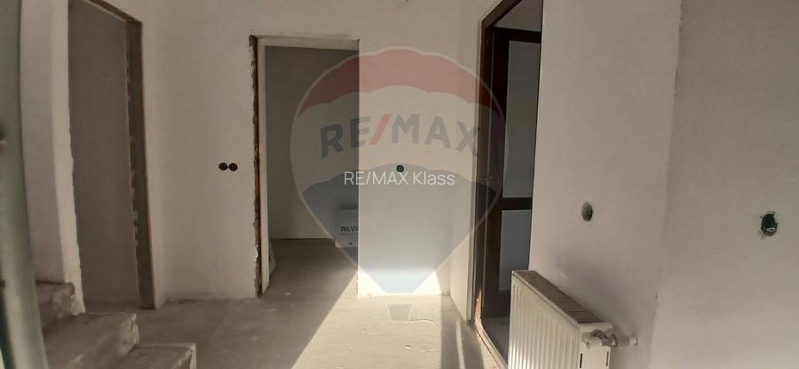 Casa individuala 4 camere cu teren 454 mp cartier privat Crevedia - 15