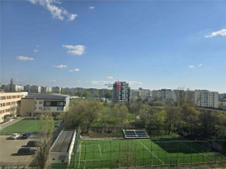 Apartament et.6/8, bloc din 78, anvelopat McDonalds Colentina - 8