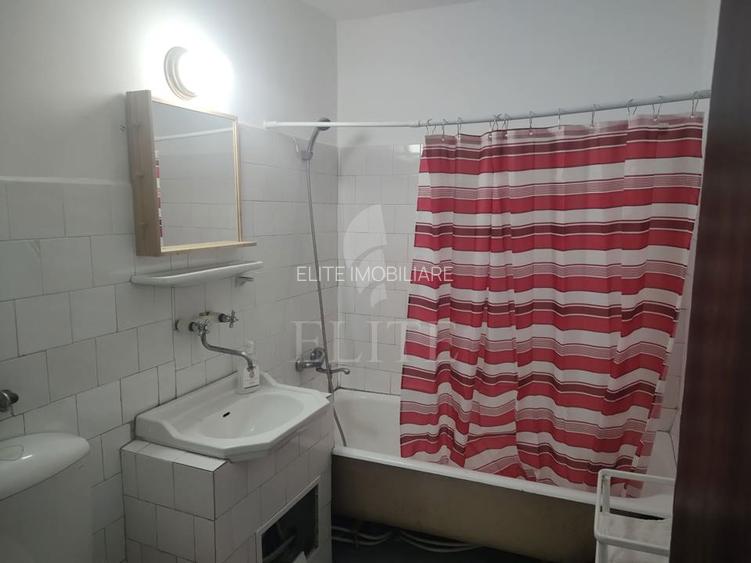 Apartament 3 camere în zona STRAZII VIILOR - 4