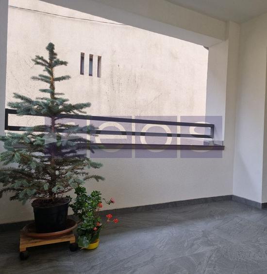 VANZARE VILA  CURTE INDIVIDUALA 7 CAMERE -Brancoveanu - 50