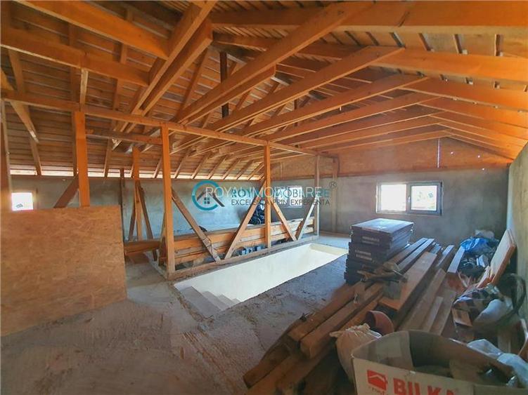 Royal Imobiliare - Vanzare Vila Zona Strejnicu - 15