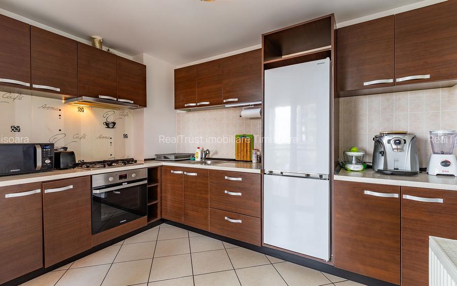 Ansamblul rezidențial RING, 2 camere 80 mp + parcare subterană. LA CHEIE - 11