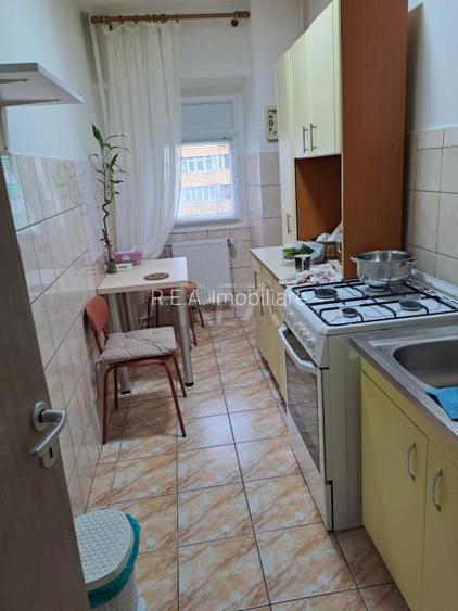 Garsoniera Parcul Tei, et. 6, an 1986, 40 mp - 3