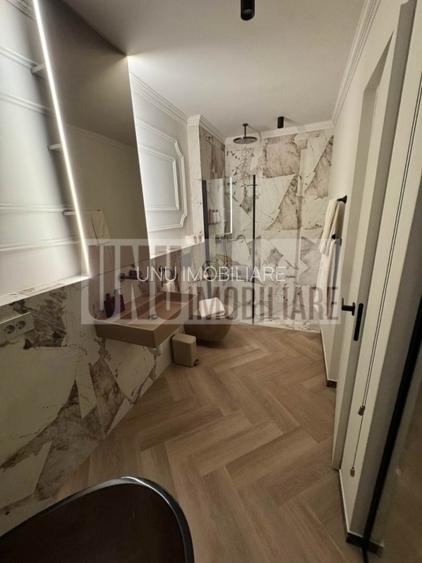 Piata Unirii-Etaj intermediar-Renovat complet - 6