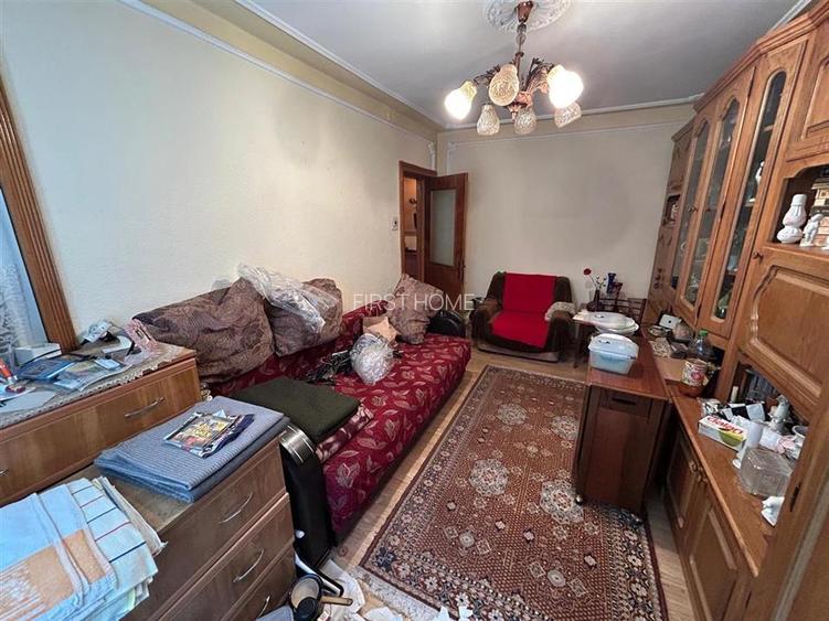 Apartament 2 camere de vanzare, etaj 1, zona centrala Jandarmerie - 2