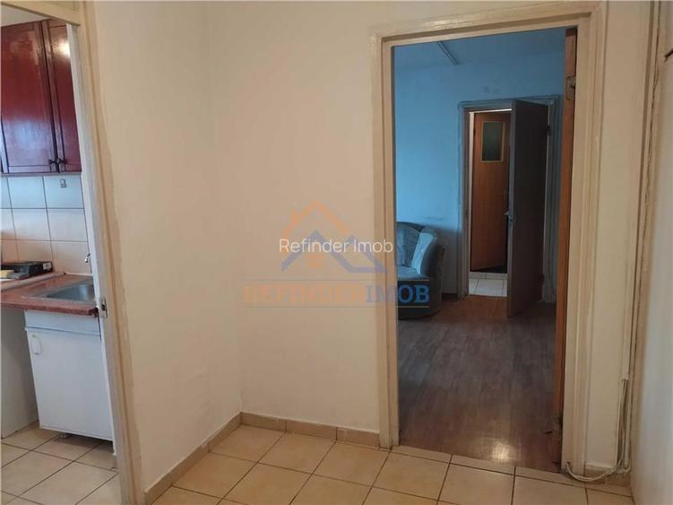 Apartament 3 camere bloc reabilitat termic Sun Plaza Metrou - 8
