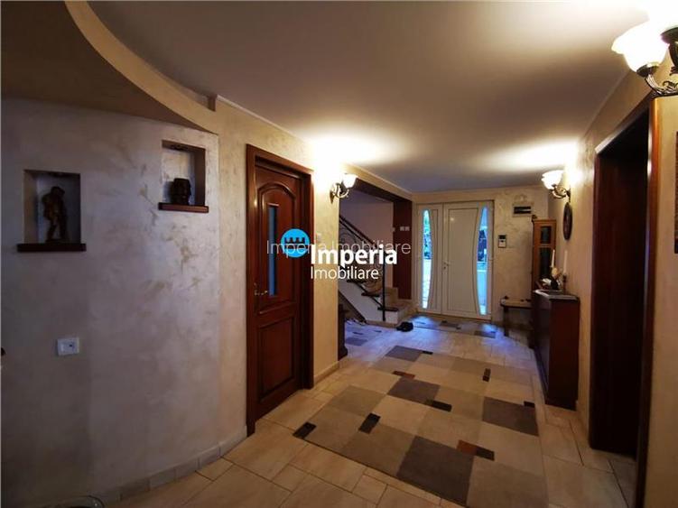 Vila spatioasa in Bucium, langa Plopii fara Sot - 3