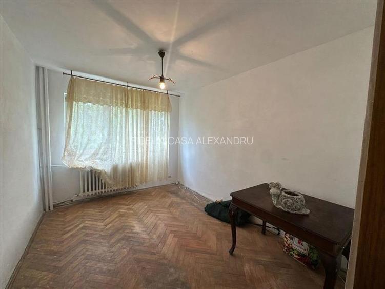 Apartament 2 camere Tatarasi - 4
